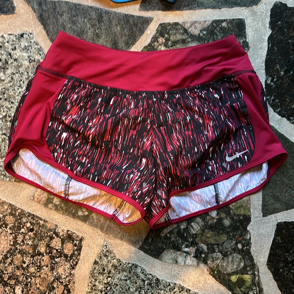 Nike Women's Screen Fuzz Printed Dry Crew Running Shorts 
Red and Blue pair. XS - Picture 2 of 7